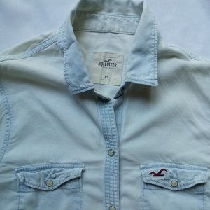 Hollister women's shirt